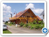 085. KUCE OD BALVANA